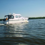 yacht-in-fahrt